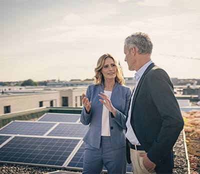 Mit unserer L&ouml;sung Geb&auml;udekonnektivit&auml;t 4.0 l&auml;sst sich die Geb&auml;udetechnologie steuern und &uuml;berwachen