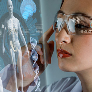 Forscherin arbeitet mit Augmented Reality