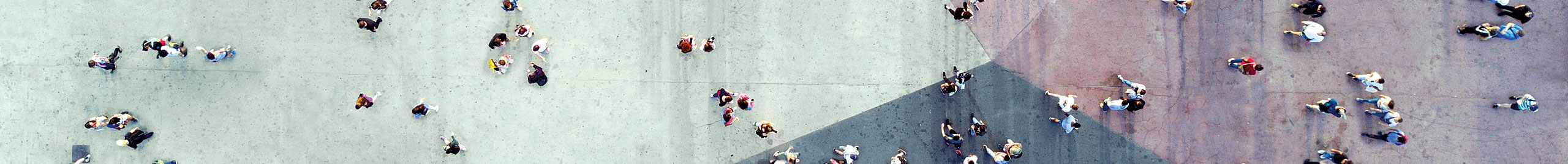 Menschen auf der Stra&szlig;e