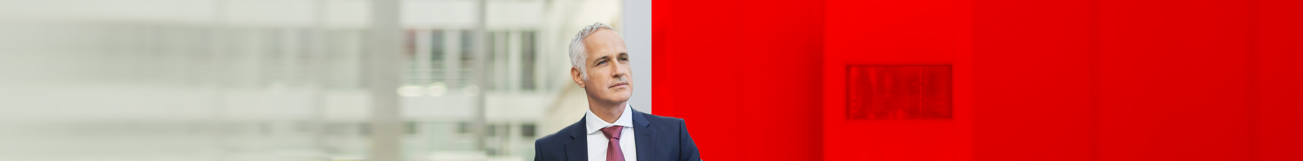 Gesch&auml;ftsmann im Anzug